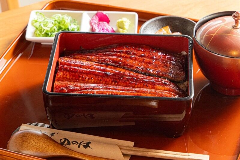 職人の火入れが冴える香ばしい鰻